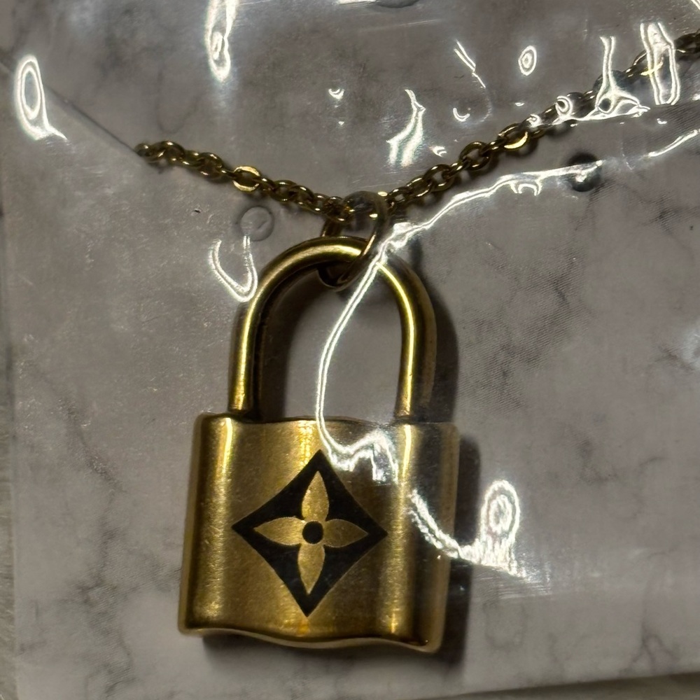 Flower Engraved Padlock Necklace, 18k Plated, Pendant On Chain, New